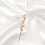 ARETE AGUJA CON 3 LUNAS