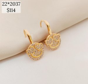 HUGGIE CARITA FELIZ OJO CORAZON CZ SOBRE POSTE