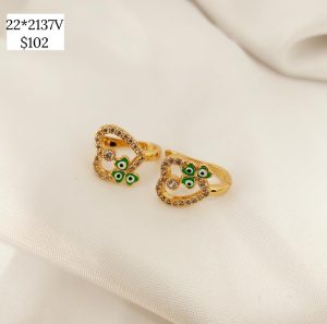 HUGGIE CORAZON CZ CON TREBOL OJOS