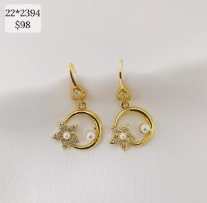 ARETE LUNA CON PERLA Y ESTRELLA BRILLOS