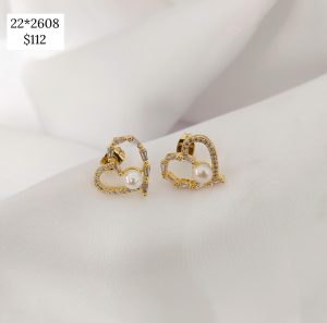 ARETE CORAZ?N MITAD ZIRCONIAS Y PERLA