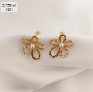 ARETE FLOR ZIRCONIA Y PERLA A MEDIAS