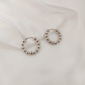 ARRACADA VARIAS BOLITAS