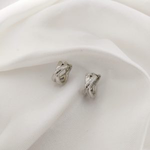 HUGGIES EN FORMA X CON TEXTURA