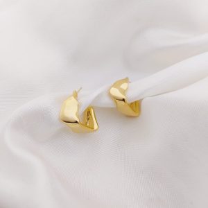 ARRACADA  U IRREGULAR