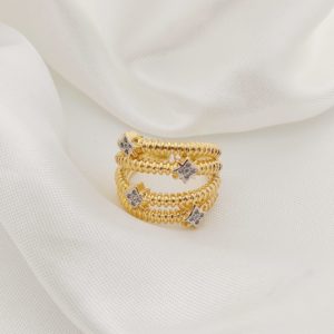 ANILLO DOS BARRAS TEXTURA CLAVO CON LUCEROS PAVE