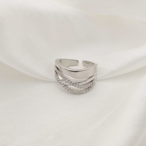 ANILLO HILOS DE ONDAS LISAS Y PAVE CZ