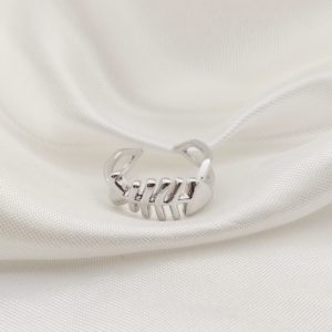 ANILLO DE ESQUELETO DE PESCADO