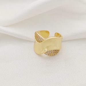 ANILLO ANCHO OLA LISA Y OLA POSTERIOR PAVE