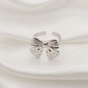 ANILLO GORDITO PUNTAS EN TRIANGULOS