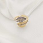 ANILLO DOS HOJAS PAVE/ RAYAS