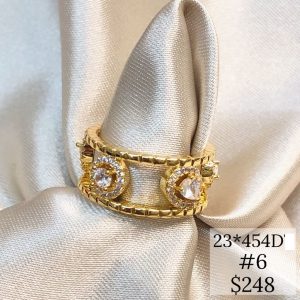 ANILLO CON CIRCULOS DE PIEDRA DE ZIRCONIA