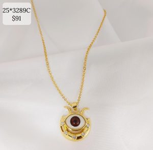 COLLAR DIJE MEDIA LUNA CZ CON CUERNOS Y CENTRO OJO COLOR