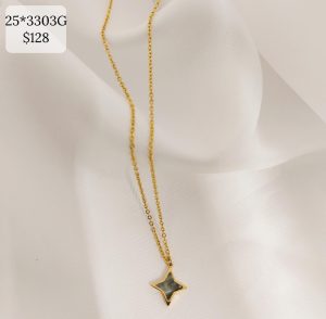 COLLAR DIJE LUCERO CONCHA