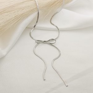 ARETE CON PERLA COLGANDO