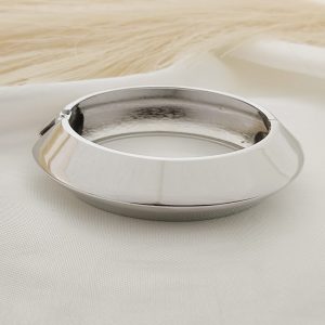 BRAZALETE ARO EN PUNTA AL CENTRO