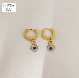 HUGGIE DIJE CORAZON CON OJO