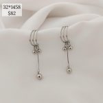 ARETE MEDIO CIRCULO TRIPLE CON BOLA COLGANDO