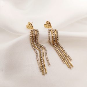 ARETE CORAZON CON TIRA DE ZIRCONIA A LOS LADOS