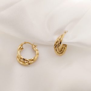 ARRACADA TEJIDA EN OVALO