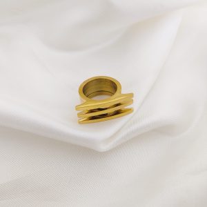 ANILLO REDONDO CON FRENTE LINE CURVA LISA 5 FILAS