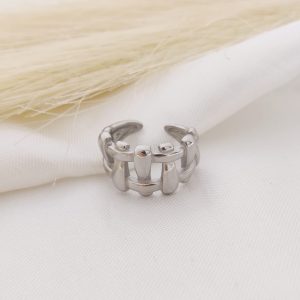 ANILLO TEJIDO ENTRELAZADO EN CUADRICULA