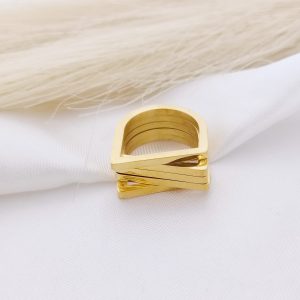 ANILLO FORMA CURBA Y FRENTE RECTO EN PICO 5 FILAS