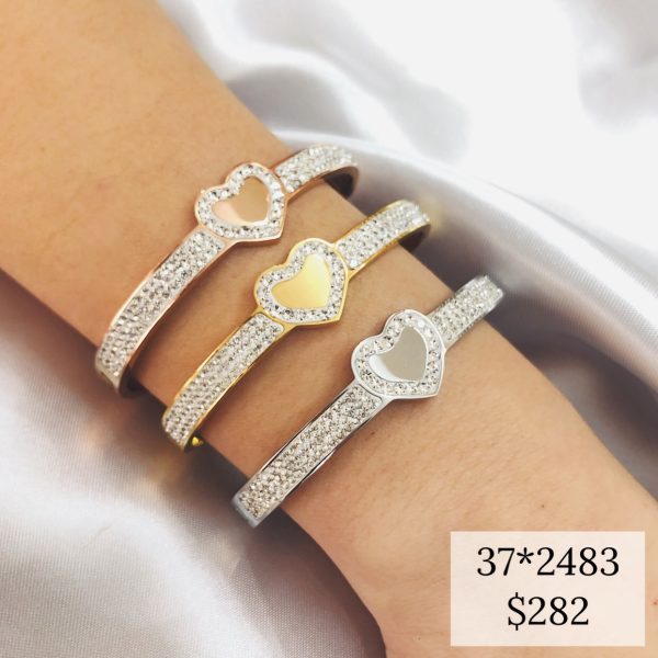 37-2483.jpg 37-2483.jpg