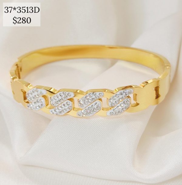 37-3513D.jpg 37-3513D.jpg