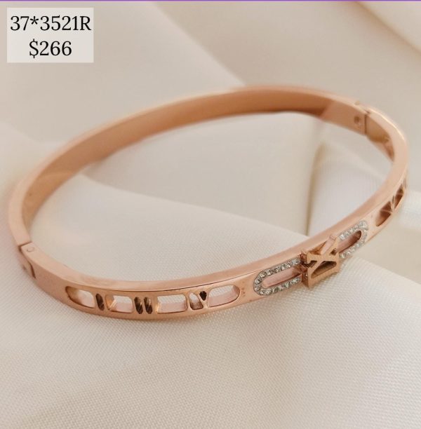 37-3521R.jpg 37-3521R.jpg