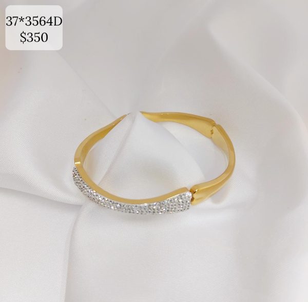 37-3564D.jpg 37-3564D.jpg