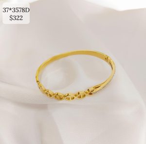 PULSO ENGRANES OVALOS CON RAYA MITAD ENTRELAZADOS