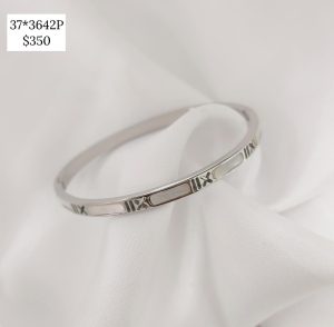 PULSO ARO CON BARRAS MP Y NUMEROS ROM DELGADA