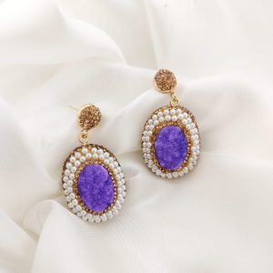 ARETE TURCO PIEDRA DRUZY OVALO Y PERLAS ALREDEDOR