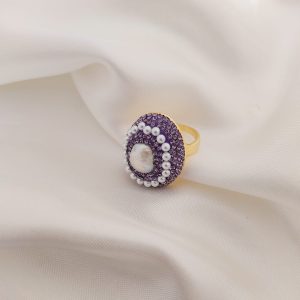 ANILLO PERLA NATURAL CON ZIRCONIAS Y PERLITAS ALREDEDOR