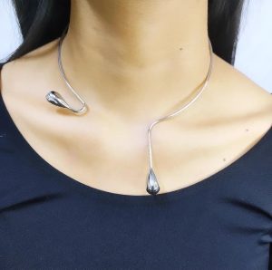 CARGANTILLA DE ALAMBRE ABIERTA PUNTAS GOTAS DOBLADA Y RECTA