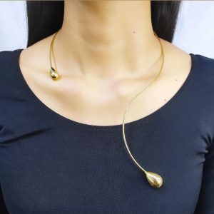 GARGANTILLA ABIERTA EN S PUNTAS GOTAS 1 LADO LARGO