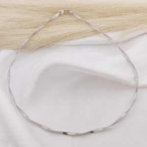 GARGANTILLA ALAMBRE PLANO ENREDADO EN TORSAL 3MM