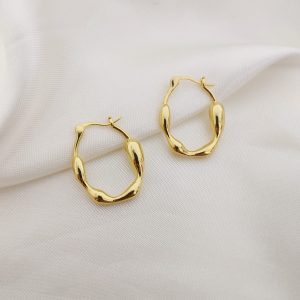 ARRACADA OVALO IRREGULAR CON POSTE BISAGRA