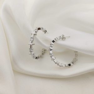 ARRACADA CRUCES Y CIRCONIAS