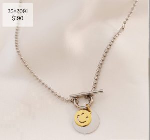 COLLAR DISCO CON CARITA FELIZ