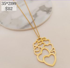 COLLAR DIJE CORAZONES VARIOS FORMA OVALO