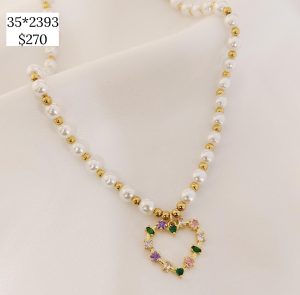 COLLAR PERLA Y DIJE CORAZON