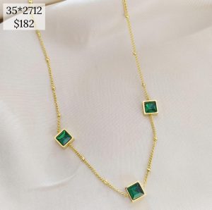 COLLAR CADENA BOLITAS CRISTAL FORMA DE CUADROS