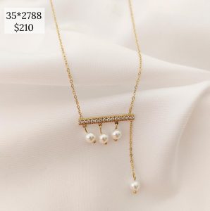 COLLAR BARRA CON ZIRCONIAS Y PERLAS COLGANTES