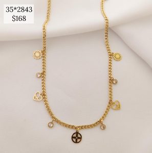 COLLAR FLORES, CORAZ?N Y ZIRCONIAS