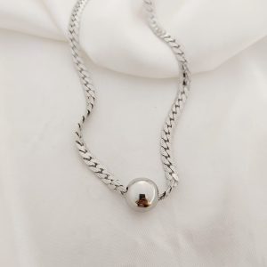 COLLAR CADENA PLANA CON DIJE DE BOLA