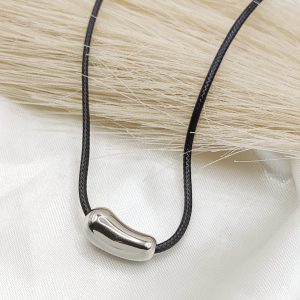 COLLAR CAUCHO CON NUGGET