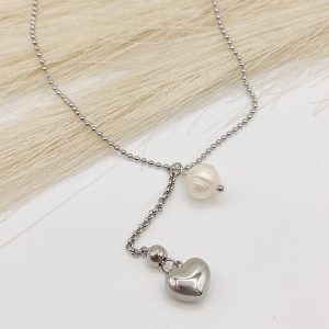 COLLAR DIJE CORAZON Y PERLA