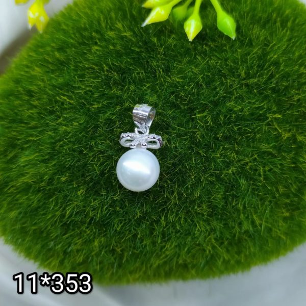 11-353.jpg 11-353.jpg